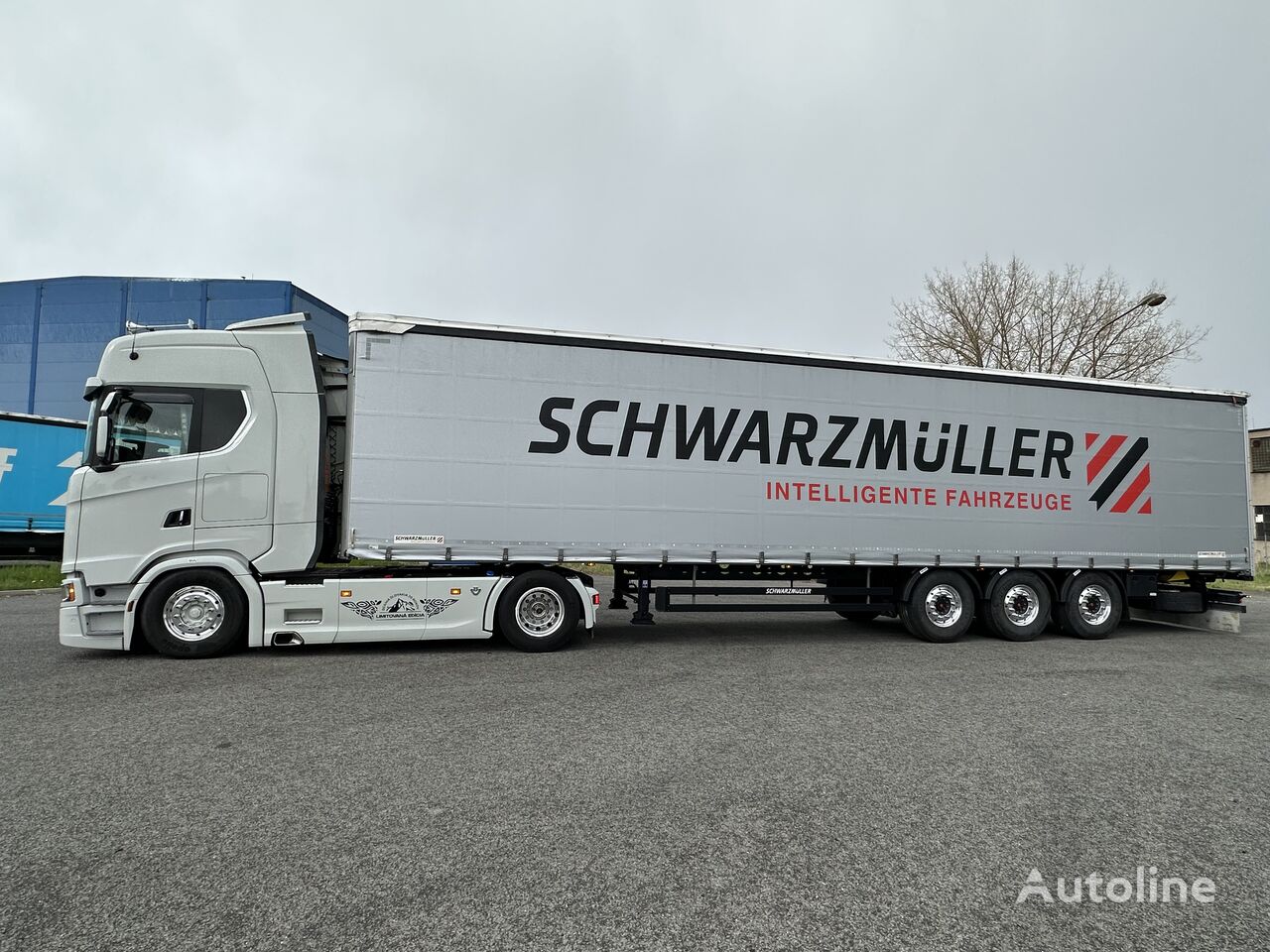 Scania 660S V8 trekkvogn + gardinsemi