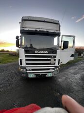 السيارات القاطرة Scania L124