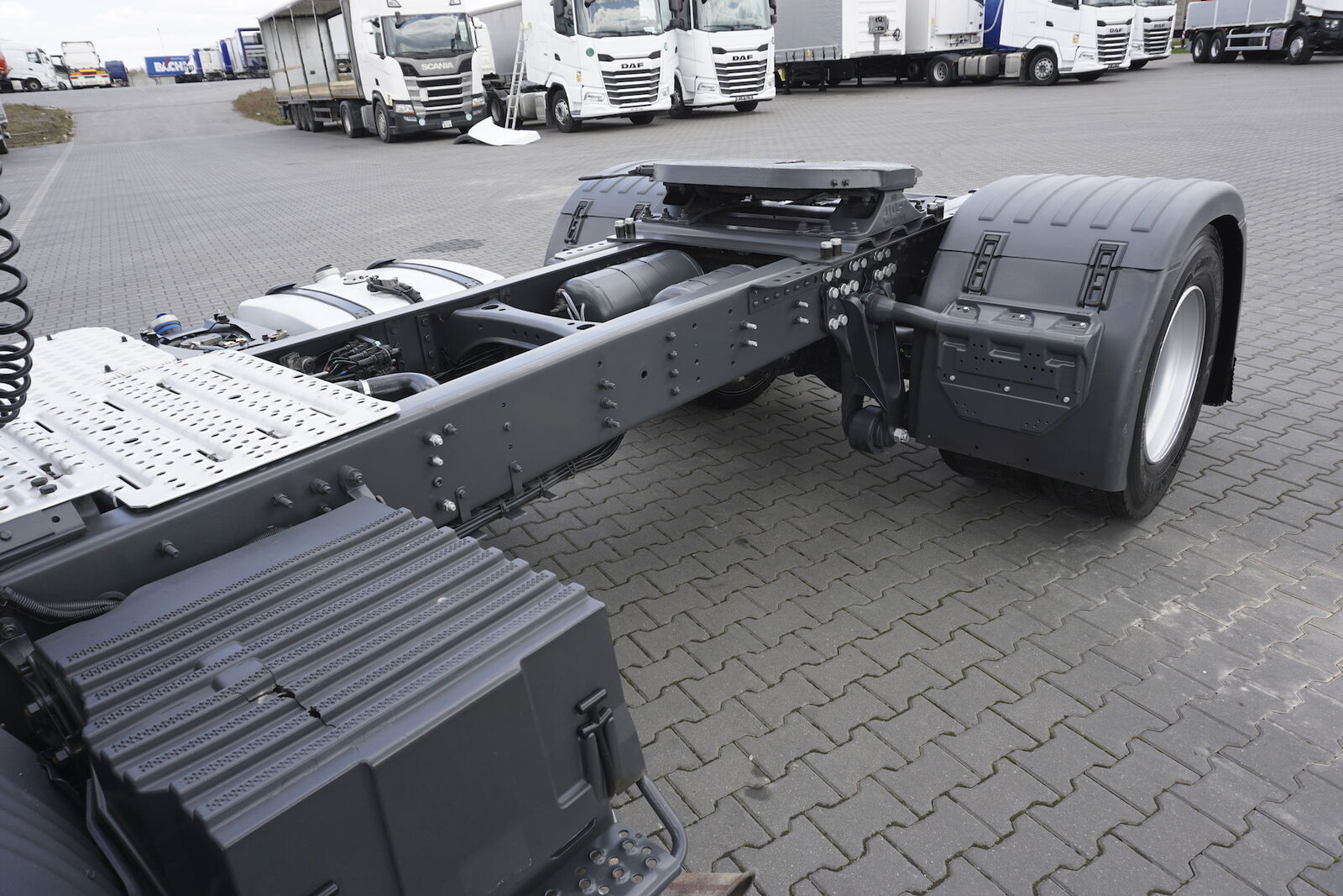 Scania P 410 / EURO 6 / RETARDER / MAŁY PRZEBIEG