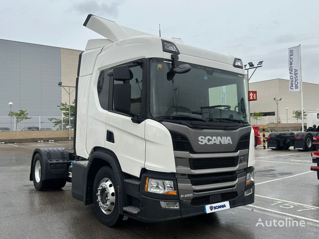 السيارات القاطرة Scania P 450