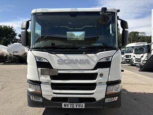 السيارات القاطرة Scania P450