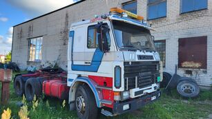 тягач Scania R 142