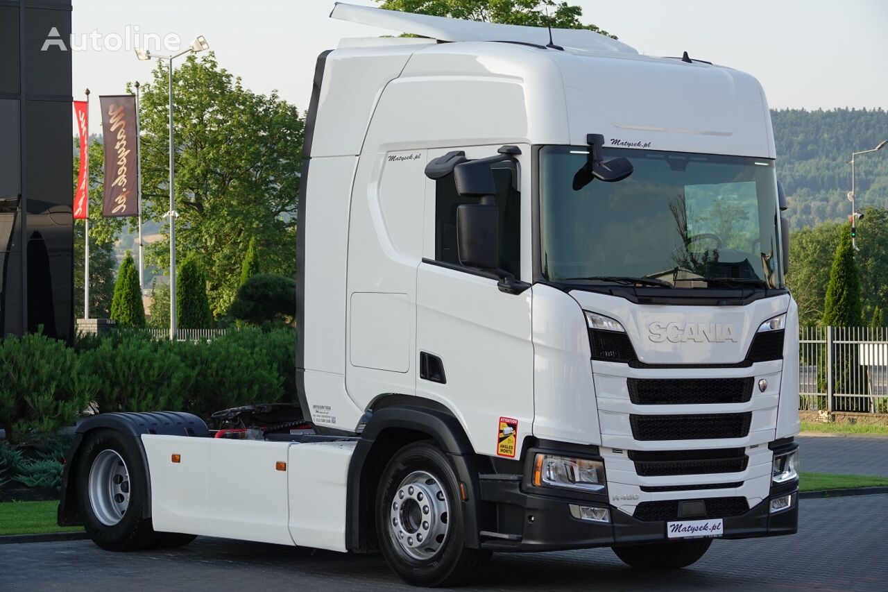 السيارات القاطرة Scania R 450