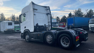 السيارات القاطرة Scania R 450