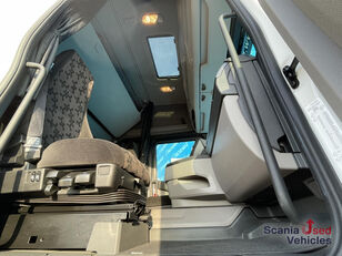 Tracteur routier Scania R 450 A4x2NB DIFF-L RETARDER PARK AIRCO ACC 8T à vendre - Image 23 | Autoline FR Tracteur routier Scania R 450 A4x2NB DIFF-L RETARDER PARK AIRCO ACC 8T | Image 23 - Autoline