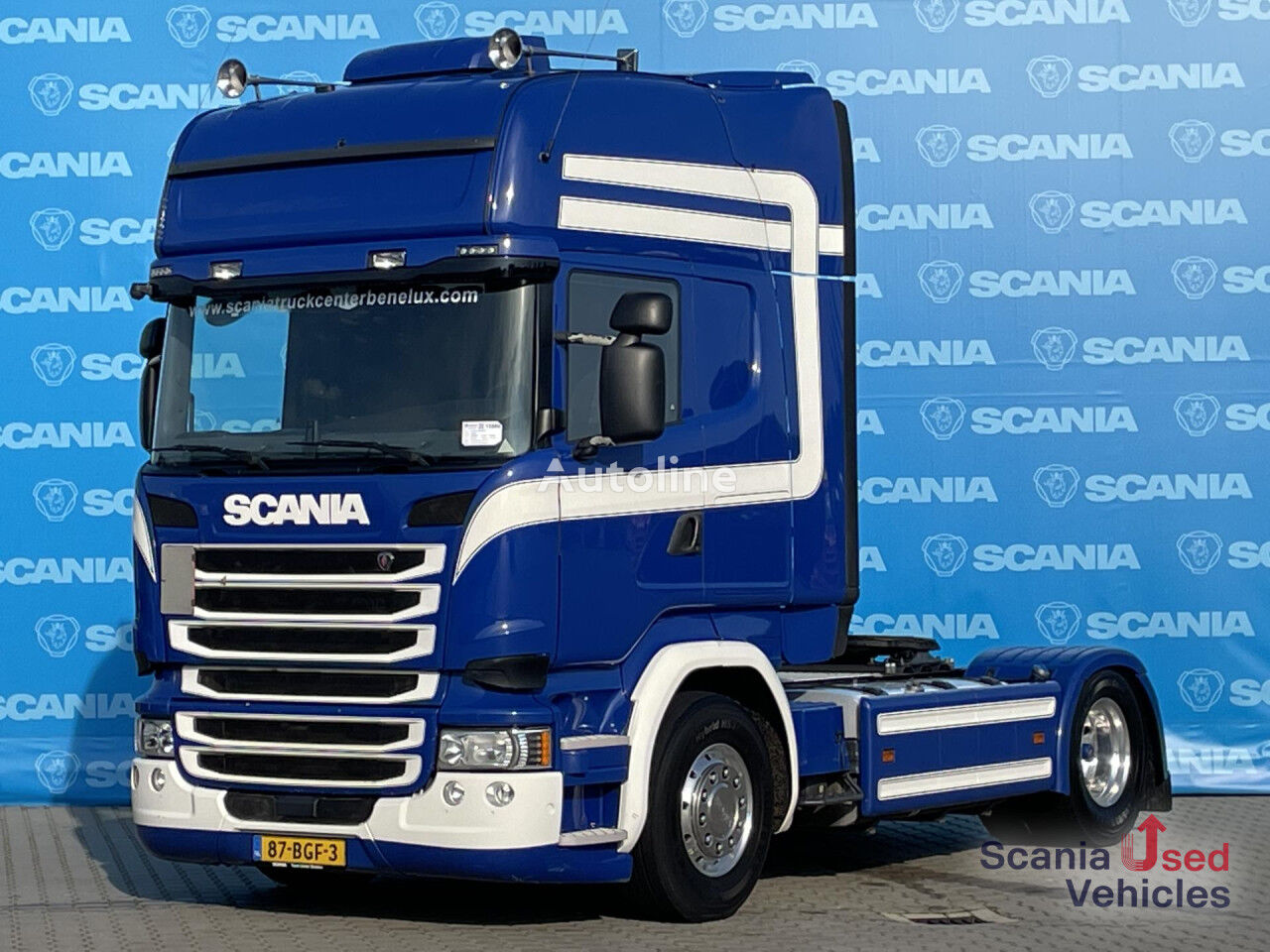 Scania R 450 LA4x2MNB RETARDER P-AIRCO MANUAL FULL AIR truck tractor