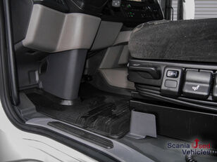 Продажба на влекач Scania R 460 A4x2NA - SUPER - Изображение 11 | Autoline BG Влекач Scania R 460 A4x2NA - SUPER | Изображение 11 - Autoline