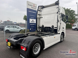السيارات القاطرة Scania R 460 NA - SUPER - HIGHLINE - 2x TANKs - ACC