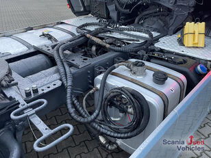 Scania R 500 A4x2NB RETARDER FULL AIR P-AIRCO HYDRO 9T truck tractor for sale - Image 9 | Autoline Scania R 500 A4x2NB RETARDER FULL AIR P-AIRCO HYDRO 9T truck tractor | Image 9 - Autoline