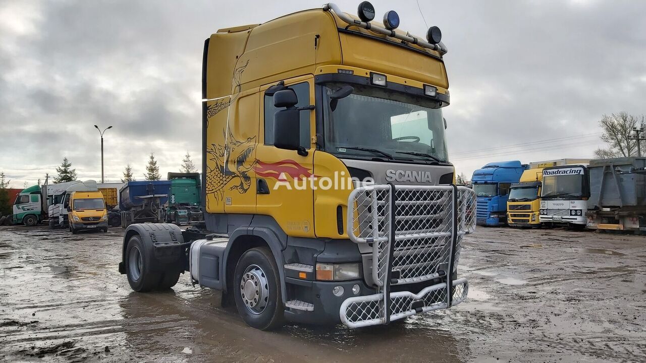 Scania R400 truck tractor