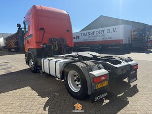 بيع السيارات القاطرة Scania R410 HIGHLINE - AUTOMATIC - EURO 6 - RETARDER - NL TRUCK - صورة 7 | Autoline OM السيارات القاطرة Scania R410 HIGHLINE - AUTOMATIC - EURO 6 - RETARDER - NL TRUCK | صورة 7 - Autoline