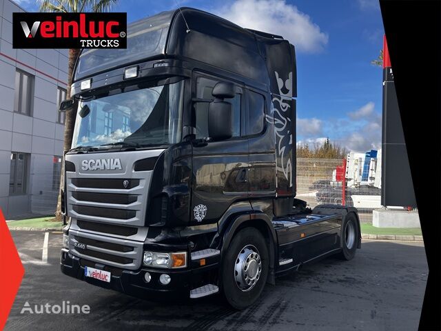 Scania R440 truck tractor