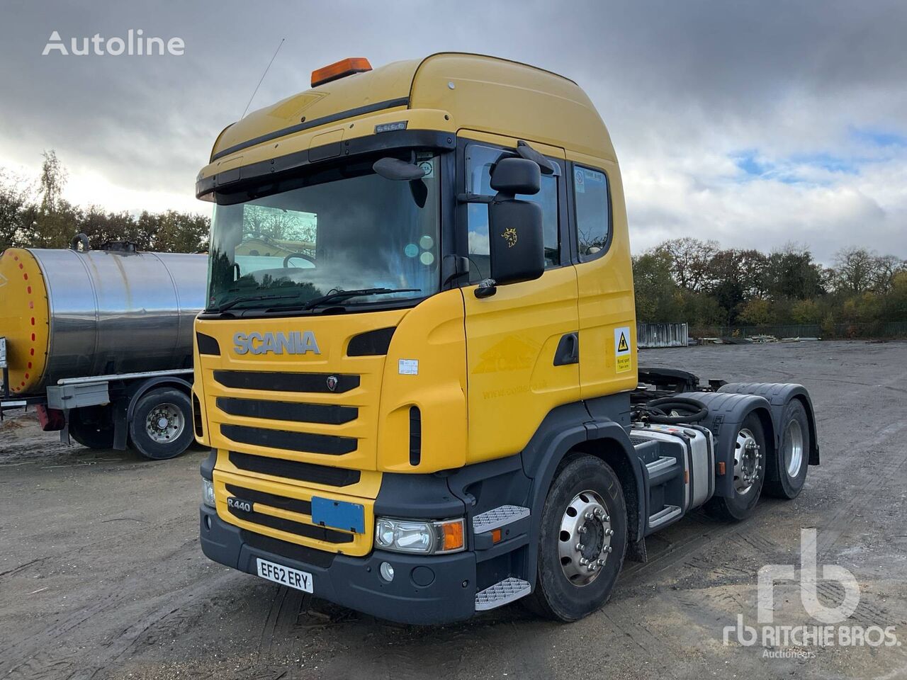 Scania R440 6x2 truck tractor