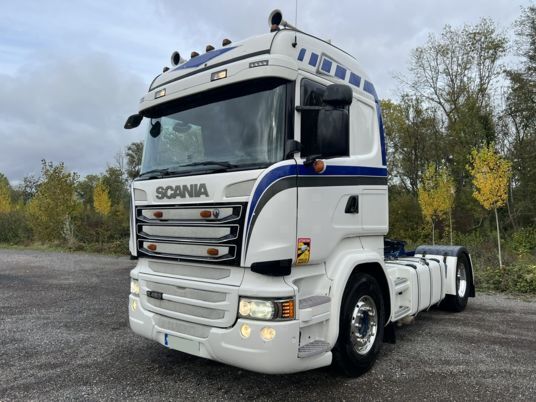 тягач Scania R450