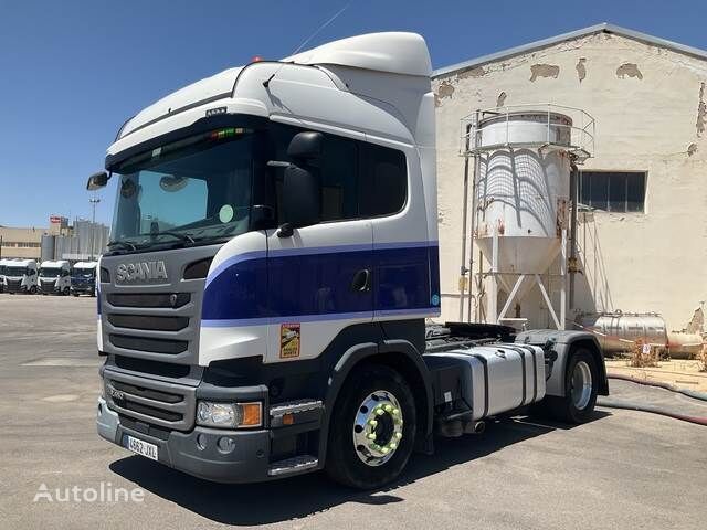 السيارات القاطرة Scania R450