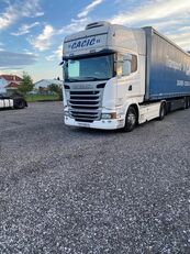 السيارات القاطرة Scania R450