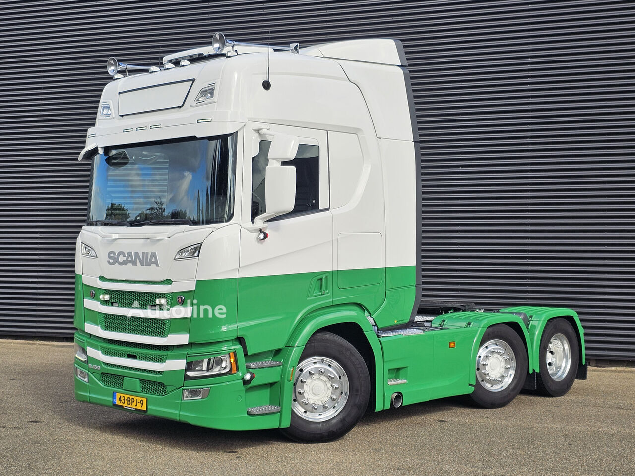 Scania R450 6x2/4 / LIFT STEERING AXLE / RETARDER vetopöytäauto - Autoline