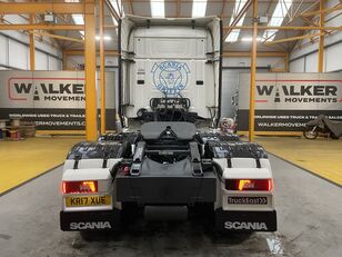 Scania R450 *EURO 6* TOPLINE 6X2 TRACTOR UNIT – 2017 – KR17 XUE truck tractor for sale - Image 7 | Autoline ZA Scania R450 *EURO 6* TOPLINE 6X2 TRACTOR UNIT – 2017 – KR17 XUE truck tractor | Image 7 - Autoline