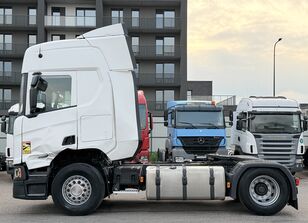 السيارات القاطرة Scania R460