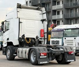 السيارات القاطرة Scania R460
