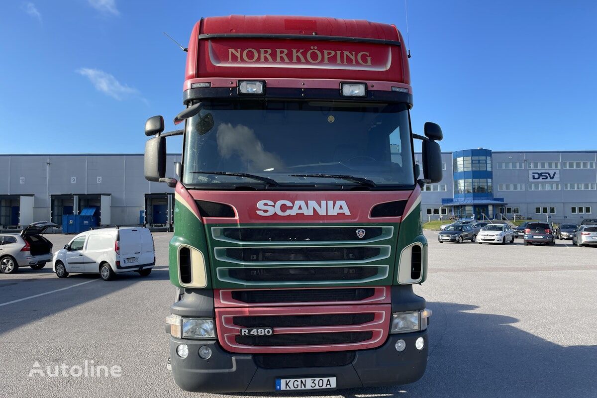 Scania R480 truck tractor