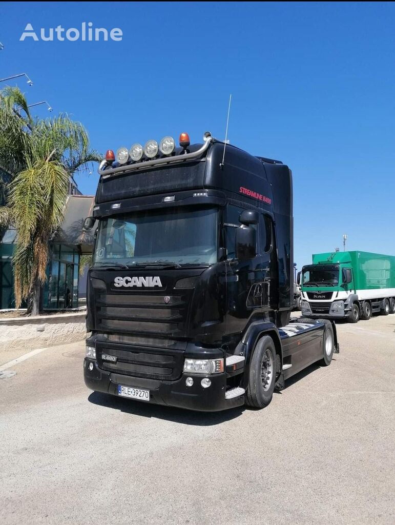 Scania R490 truck tractor