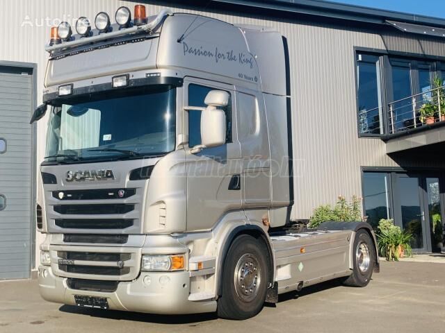 السيارات القاطرة Scania R500