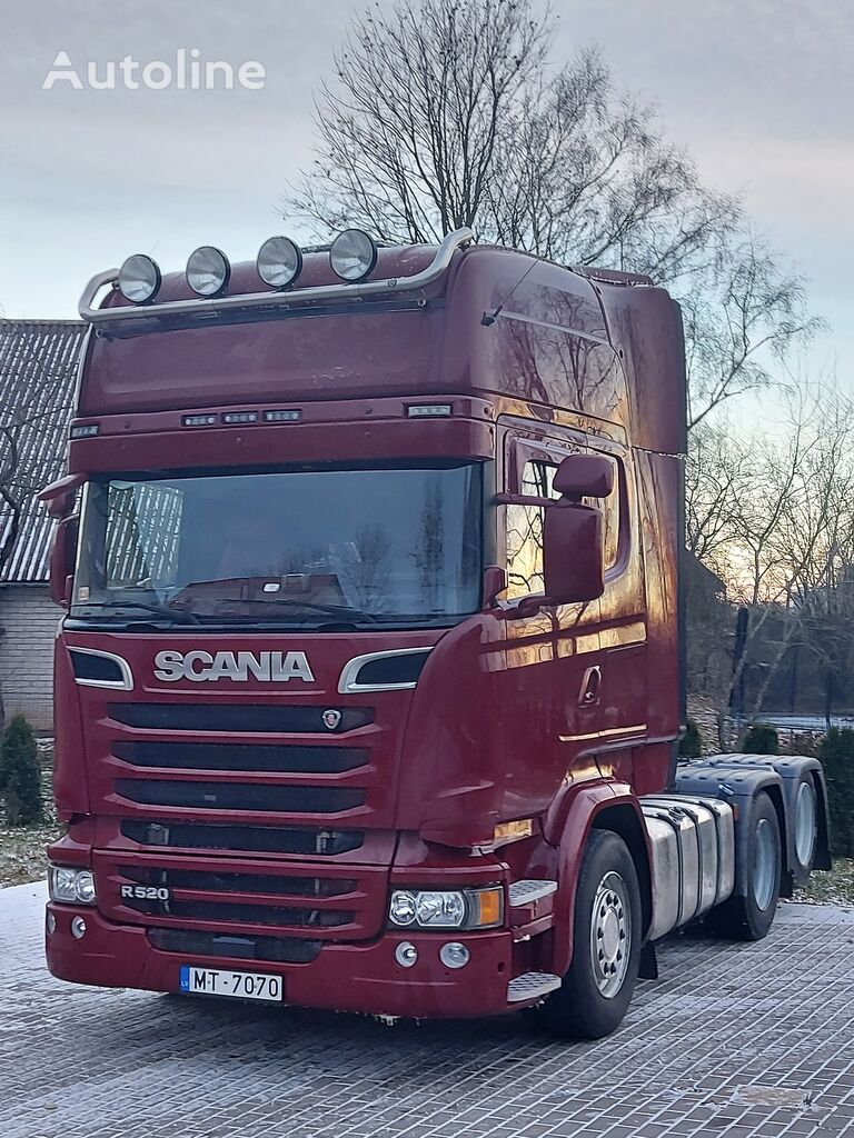 السيارات القاطرة Scania R520