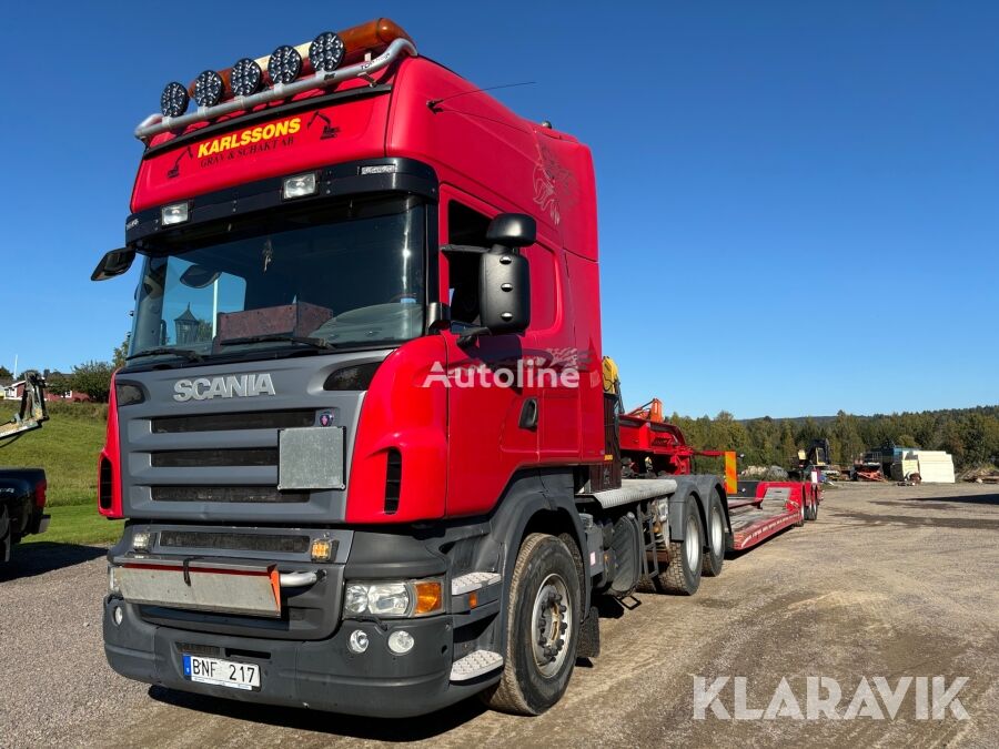 Scania R560 Sattelzugmaschine + Tieflader Auflieger