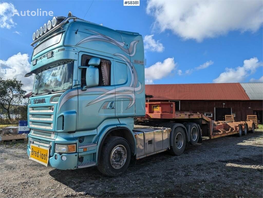 السيارات القاطرة Scania R560