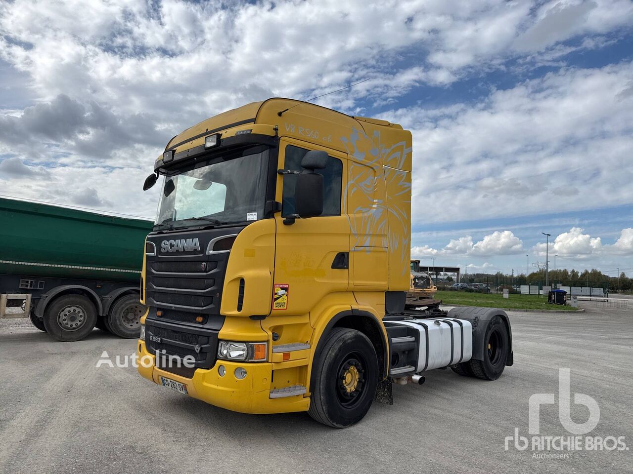 Scania R560 truck tractor - Autoline