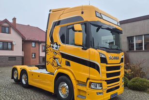 Scania R580 truck tractor