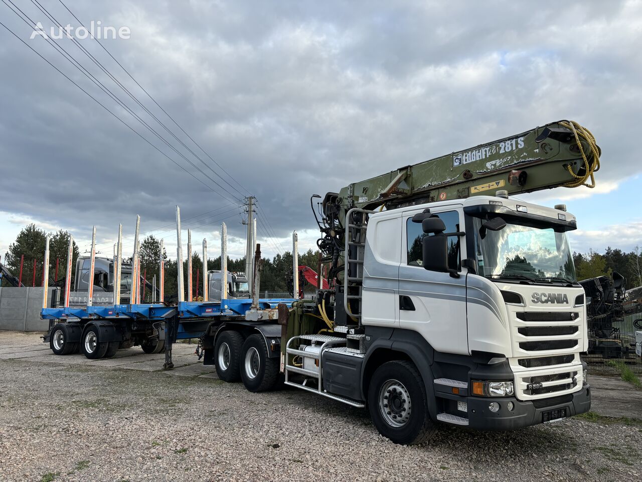 camião tractor Scania R580 V8 + semi-reboque de transporte de madeira