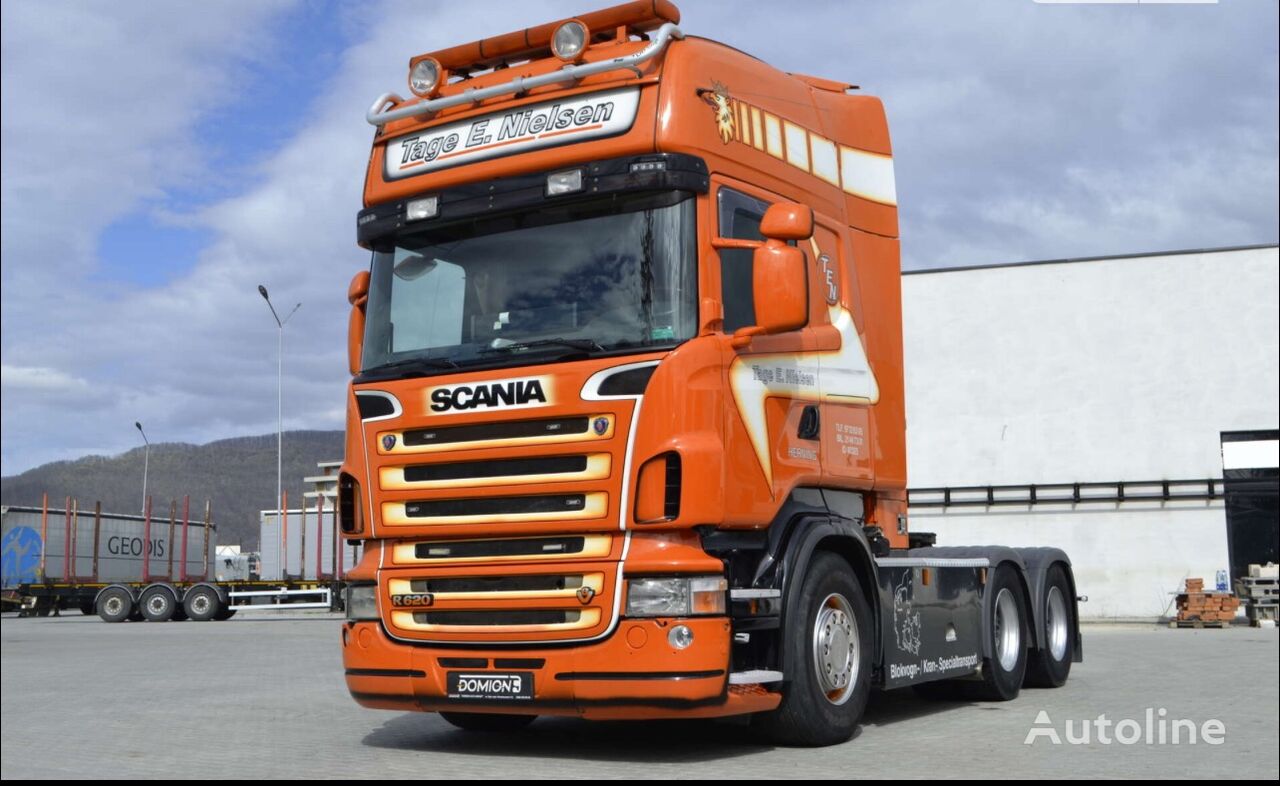 Scania R620 truck tractor