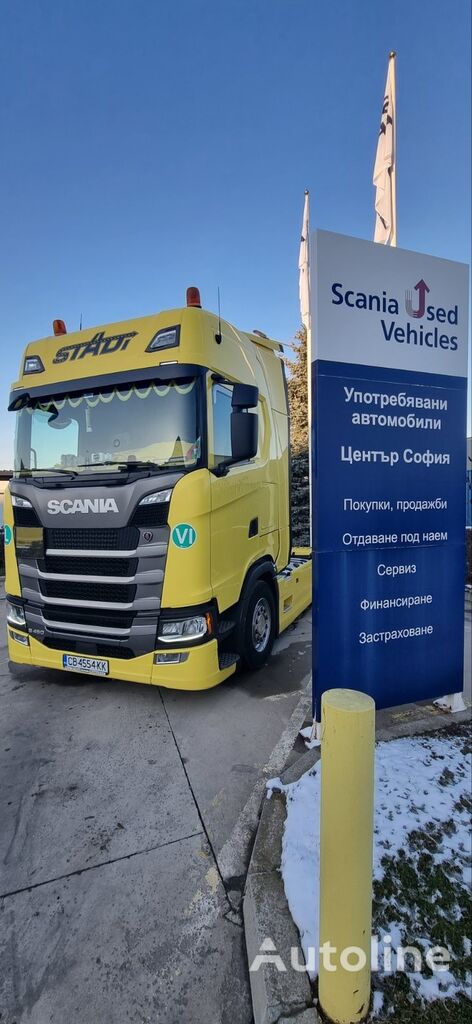 السيارات القاطرة Scania S 450
