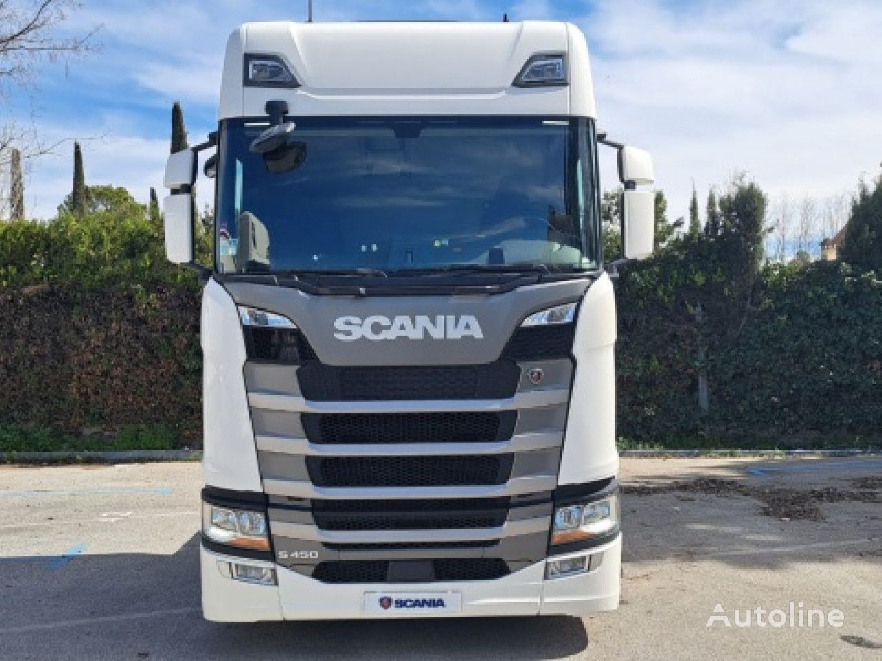 السيارات القاطرة Scania S 450