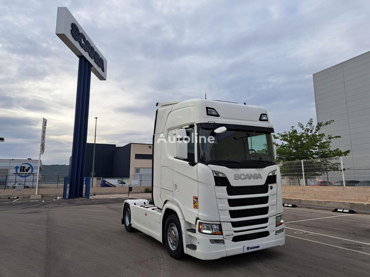 влекач Scania S 450