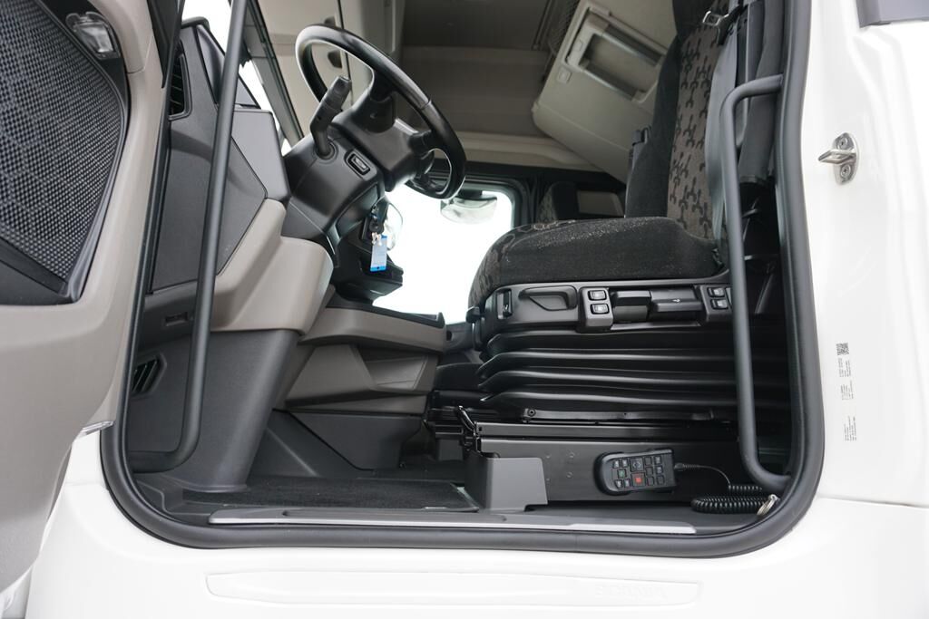 Scania S 500 / EURO 6 / ACC / RETARDER / PEŁNA OPCJA / JAK NOWA