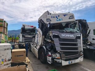 damaged Scania S460_SUPER truck tractor