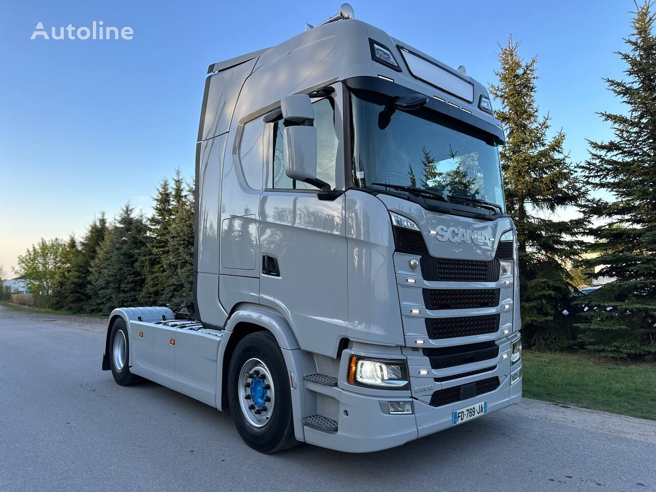 Scania S500 truck tractor