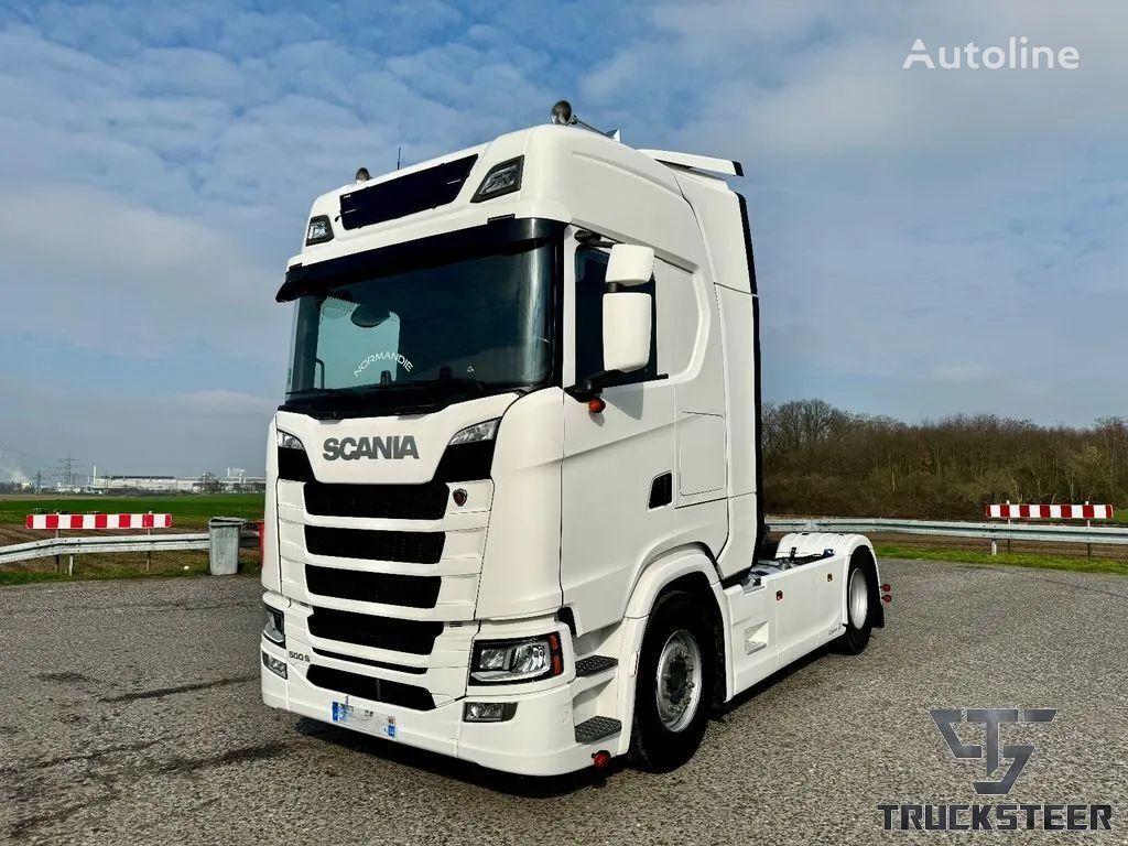 камион влекач Scania S500