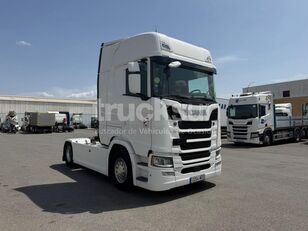тягач Scania S500