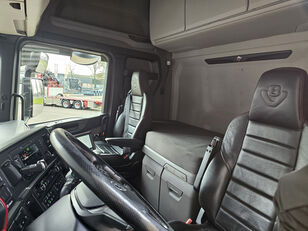 Scania S520 V8 4x2 / RETARDER / FULL AIR / COMPRESSOR truck tractor for sale - Image 19 | Autoline SL Scania S520 V8 4x2 / RETARDER / FULL AIR / COMPRESSOR truck tractor | Image 19 - Autoline