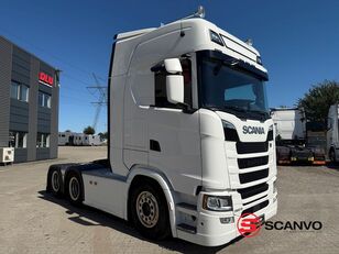 тягач Scania S560