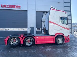 Scania S660 6x2 trekkvogn &ndash; Topputstyrt V8 med lav km og h&oslash;y komfort