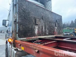 Tracteur routier Scania VABIS OMBYGGD BIL R124LA6X2/4 à vendre - Image 25 | Autoline ML Tracteur routier Scania VABIS OMBYGGD BIL R124LA6X2/4 | Image 25 - Autoline