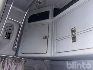 Tracteur routier Scania VABIS OMBYGGD BIL R124LA6X2/4 à vendre - Image 84 | Autoline ML Tracteur routier Scania VABIS OMBYGGD BIL R124LA6X2/4 | Image 84 - Autoline