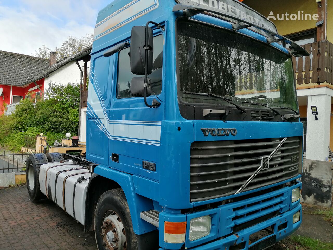 тягач Volvo F12