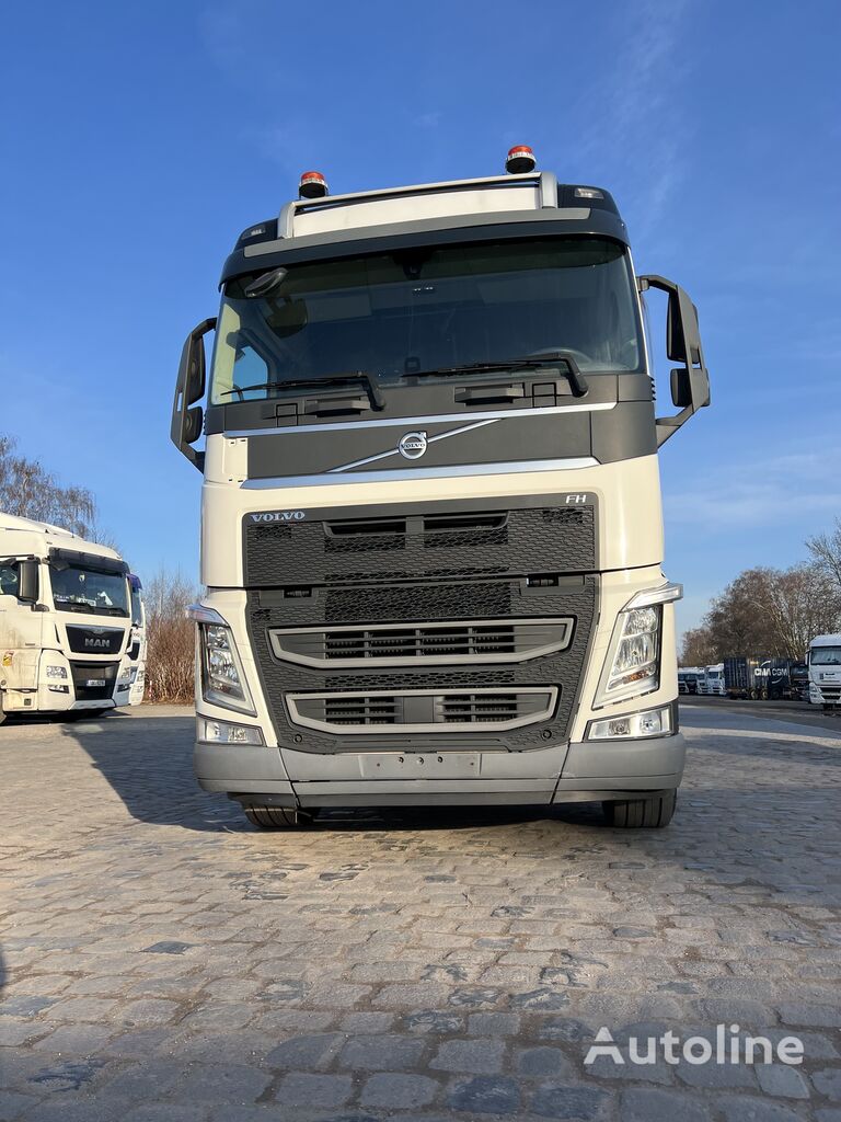 тягач Volvo FH