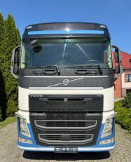 trattore stradale Volvo FH
